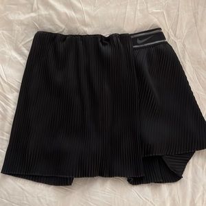 Nike tennis skirt